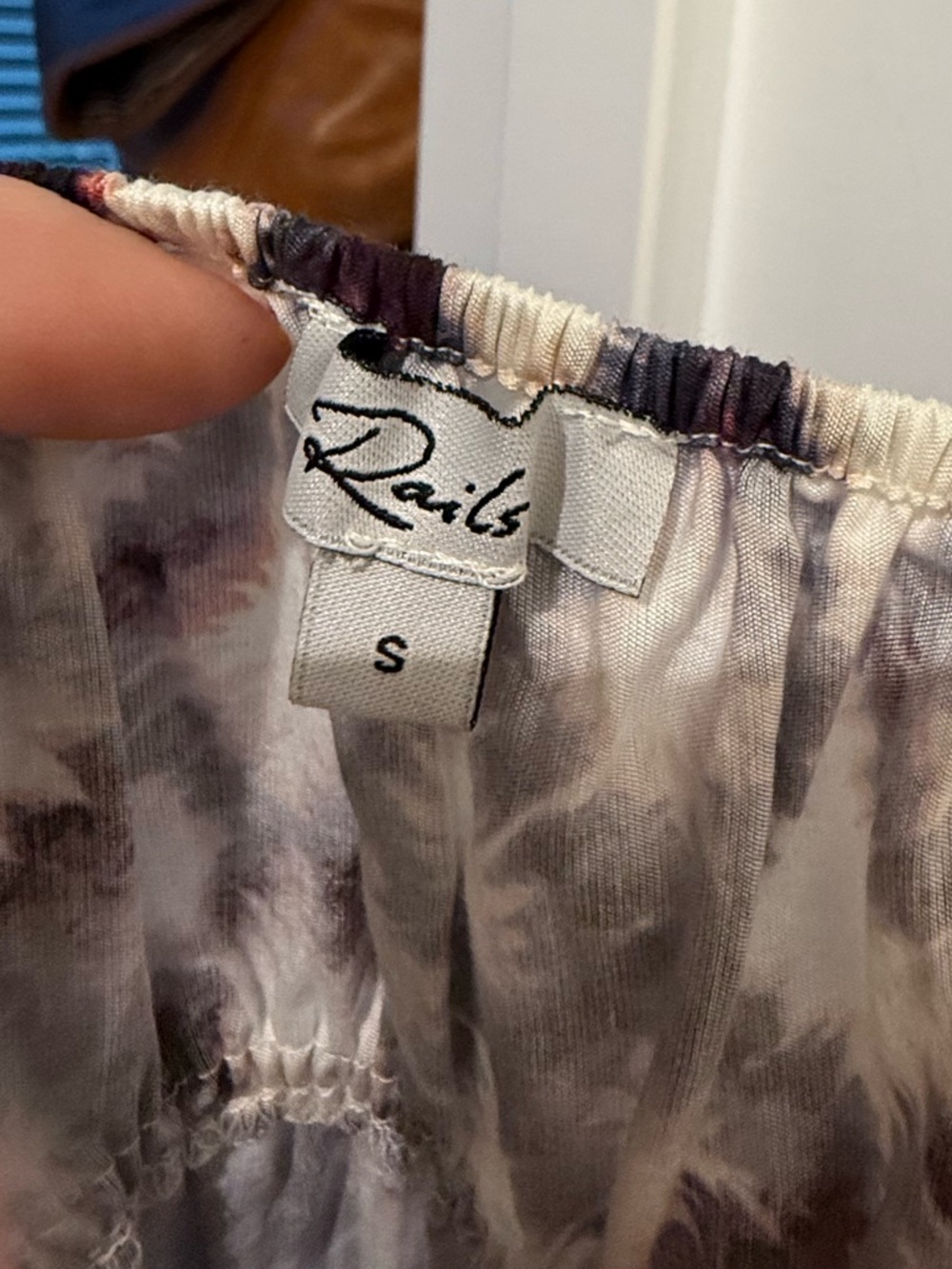 Rails Fatima Dress w/ a diamond pattern with a smocked waistband. New w/o tag - Picture 2 of 5